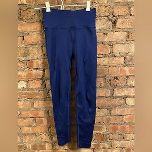 Sculptknit leggings by Fabletics